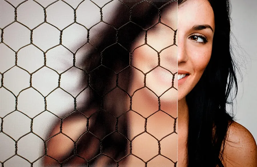 Frosted Chicken Wire — Geometric decorative window film for Calgary glass