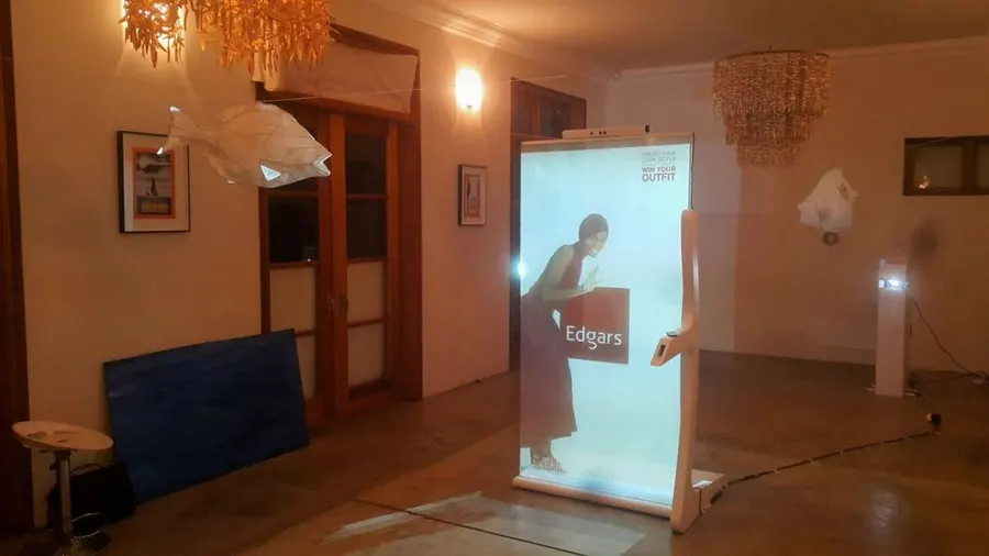 White Haze Holographic Rear Projection — Specialty films decorative window film for Calgary glass